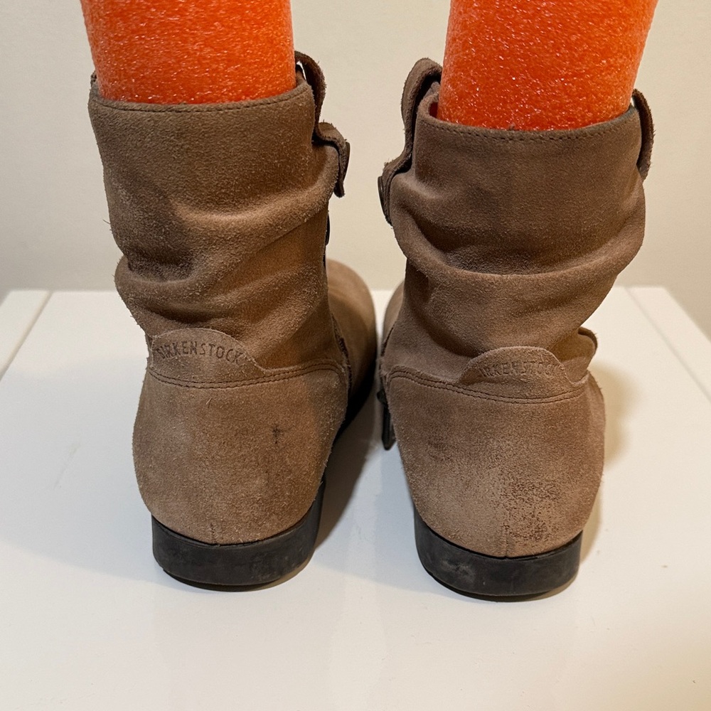 Birkenstock Women's SARNIA Moto Ankle Boots TAUPE WAXED SUEDE size 36 (5.5/6) - Picture 4 of 12